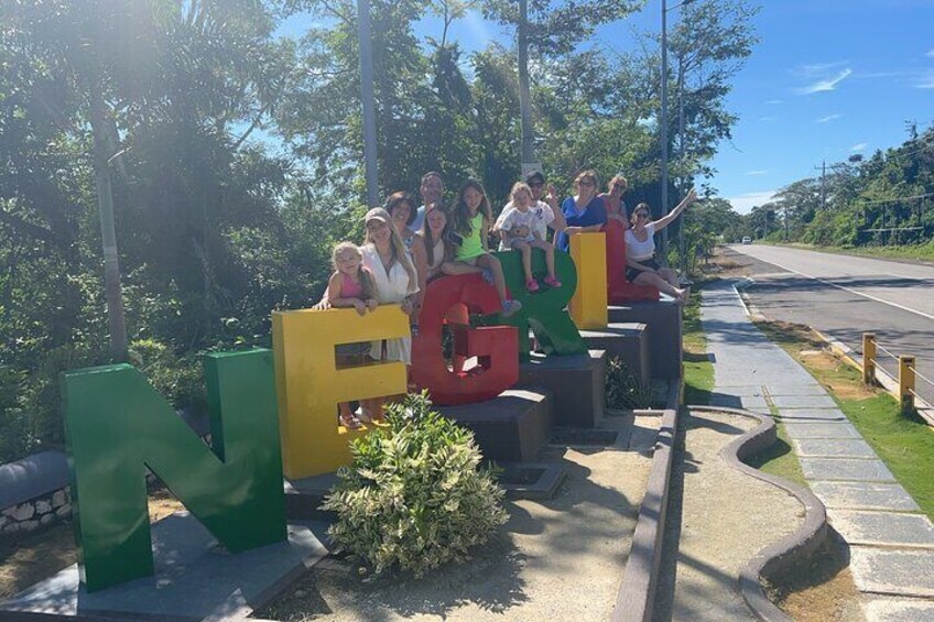 Negril Day Trip Shopping and Combo Tour from Montego Bay