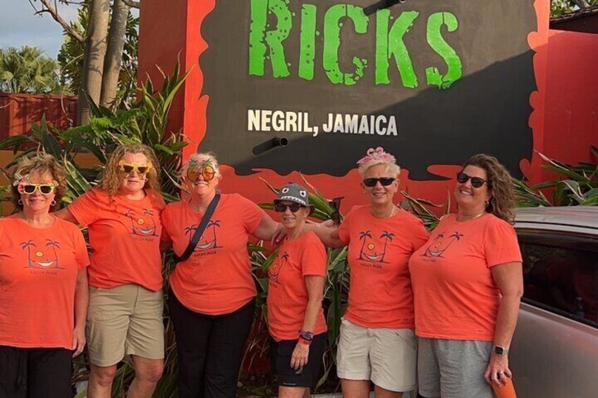 Negril Day Trip Shopping and Combo Tour from Montego Bay