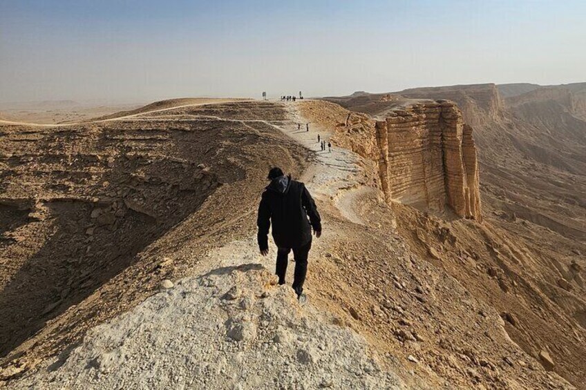Edge Of The World Sunset Private Tour from Riyadh