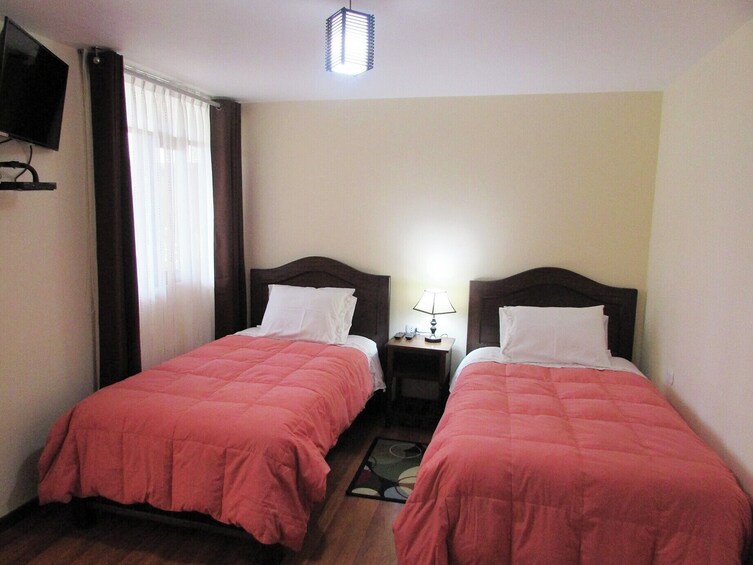 Arequipa: Tour Colca Canyon 2 Days Classic overnight in Chivay