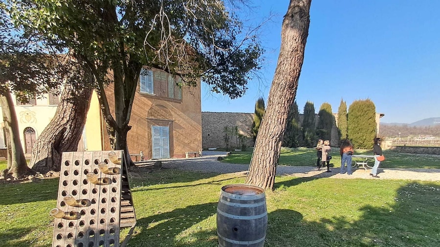 Milan: Brescia & Franciacorta with Wine Tasting. Small Group Tour