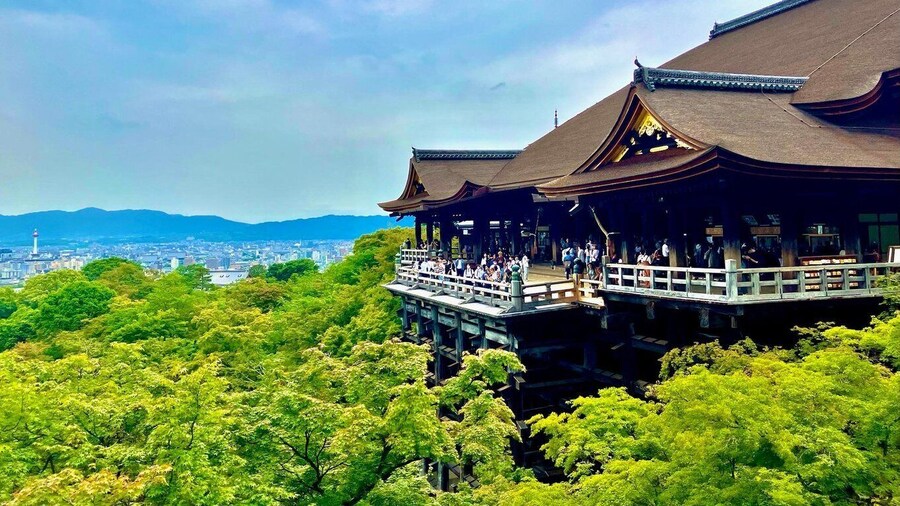 Kyoto: Golden Route Sightseeing Tour via Bus with Lunch