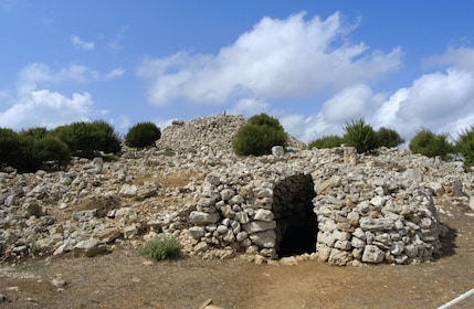 Menorca: Torre d'en Galmés Talayotic Settlement Experience