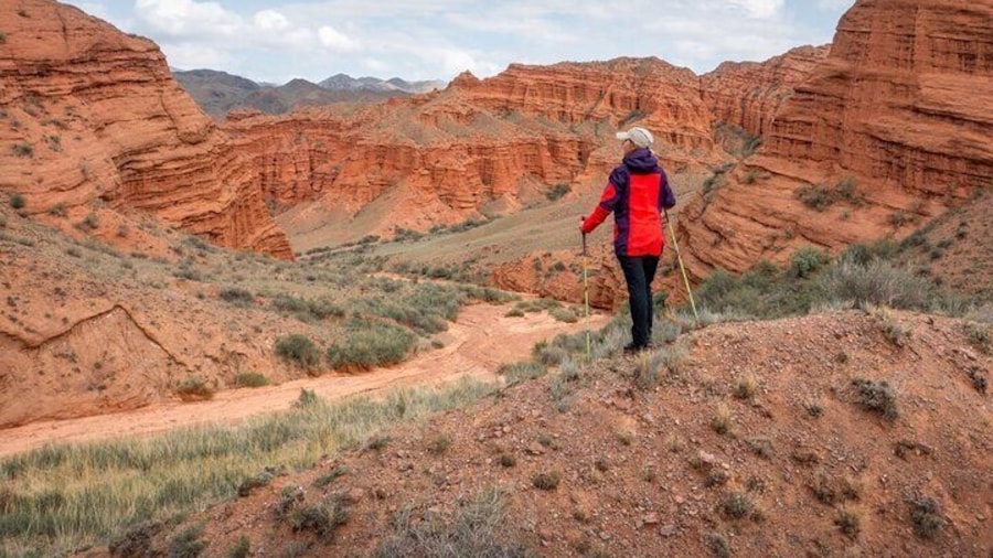 Konorchek Canyons