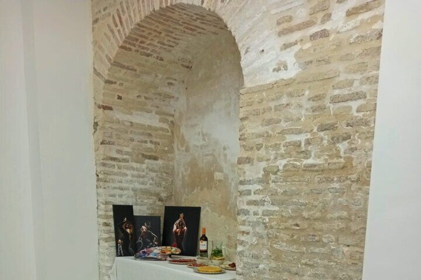 Art and Tapas in Triana