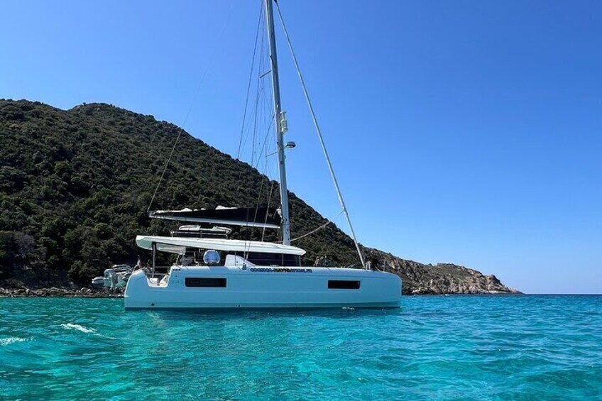 Catamaran Excursion Agriates Desert from Red Island