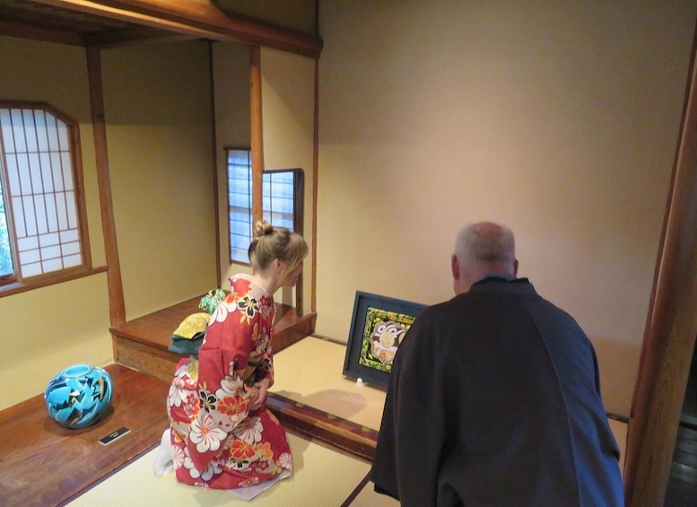 Picture 4 for Activity Nagoya: Kakuozan guided tour w/Incense Ceremony Experience