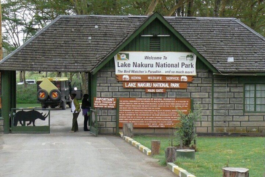 6 Days Samburu Sweetwaters, Lake Nakuru and Lake Naivasha Tour