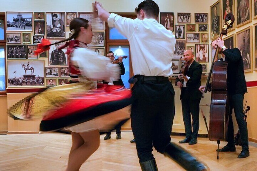 Budapest Folklore in the Castle Live Show
