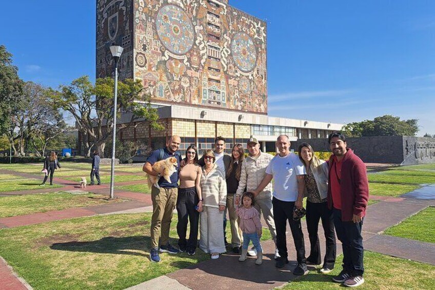 Guided Tour of the Unam Murals