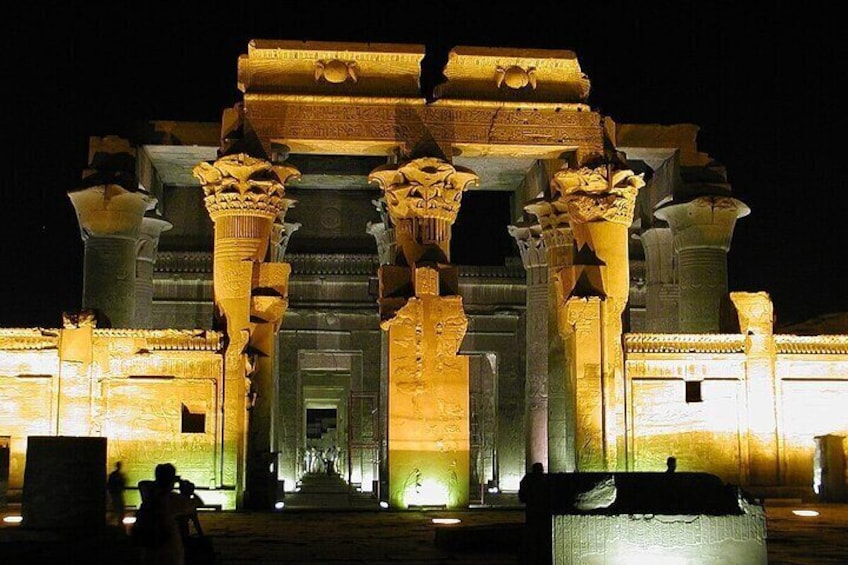 Private Day Trip to Kom Ombo and Edfu Temples from Aswan