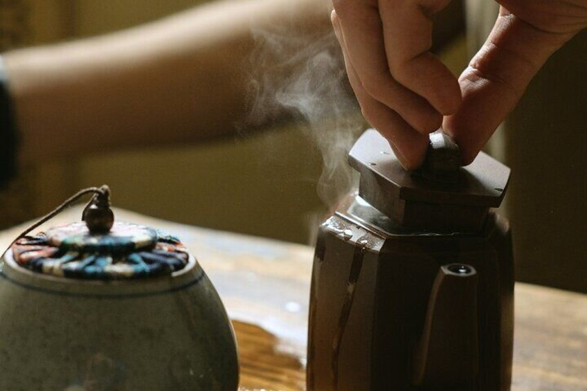 Powerful Breathwork Meditation + Tea