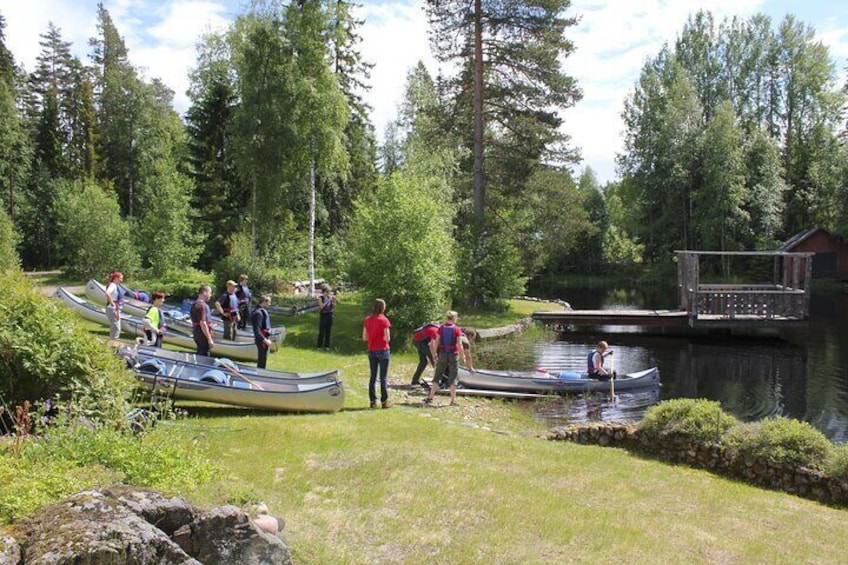 Guided Canoe Tour on the Lake Venjanssjön