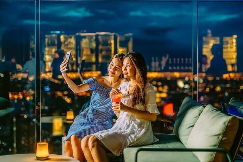Mahanakhon SkyWalk Tickets with Rooftop Access