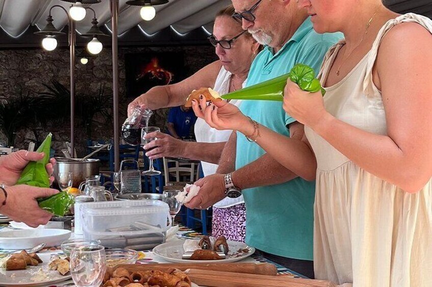 Cooking class in Taormina