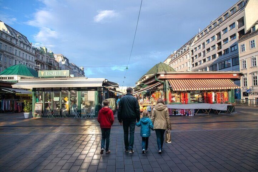 Vienna Markets Private Gourmet Tour Local Tastes and Drinks