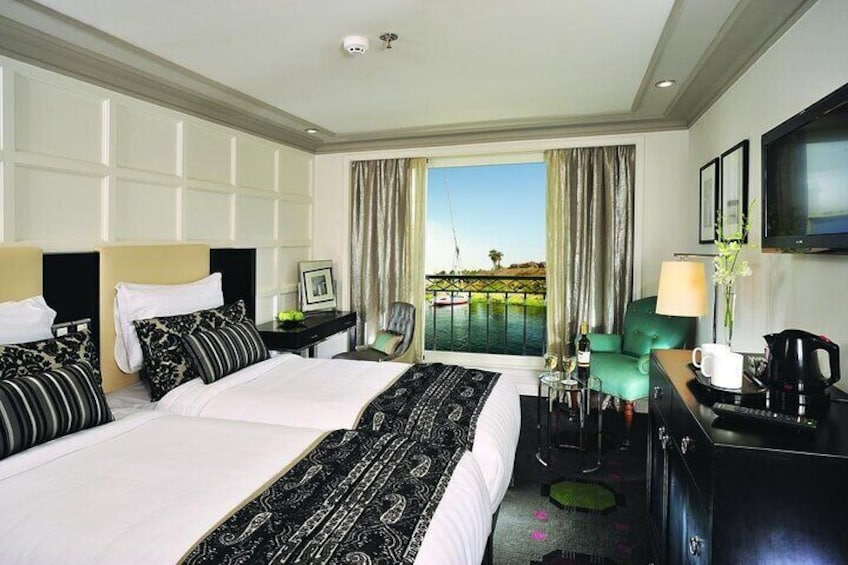 4 Days Nile Cruise by Flight from Cairo to Aswan Luxor Abu Simbel