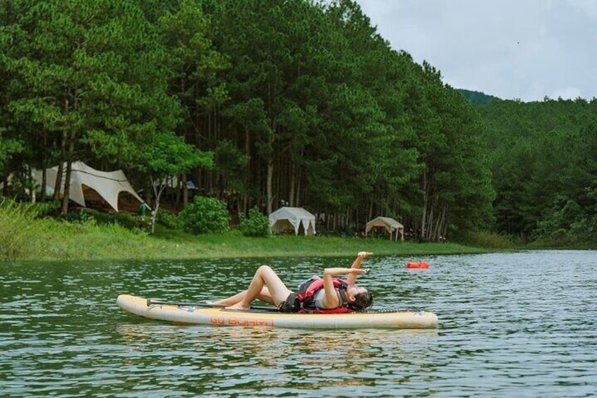  Explore Da Lat with Tuyen Lam Lake Kayak Tour
