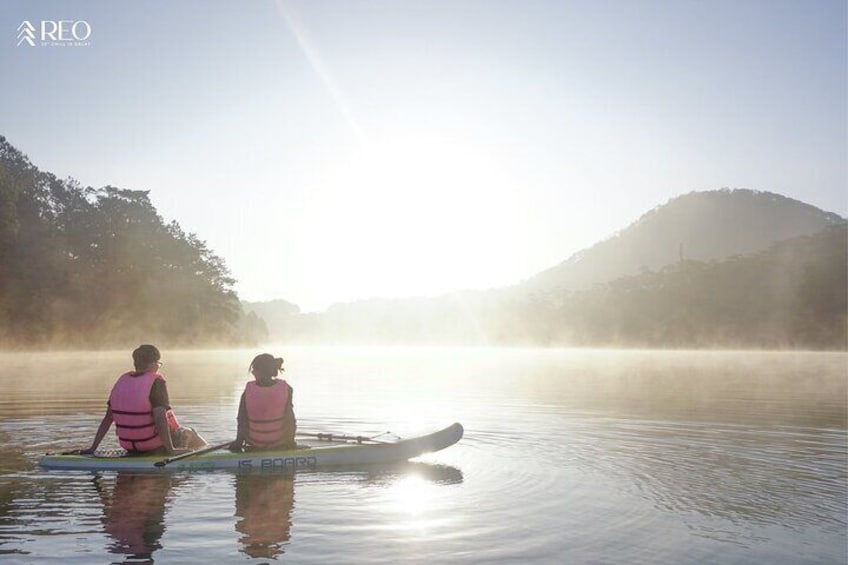  Explore Da Lat with Tuyen Lam Lake Kayak Tour