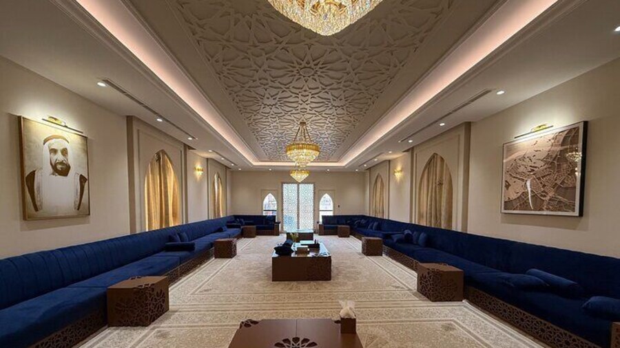 Authentic Emirati Majles Cultural and Hospitality Experience