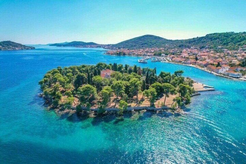 Islands Tour in Zadar by Speedboat