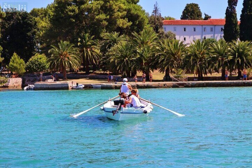 Islands Tour in Zadar by Speedboat