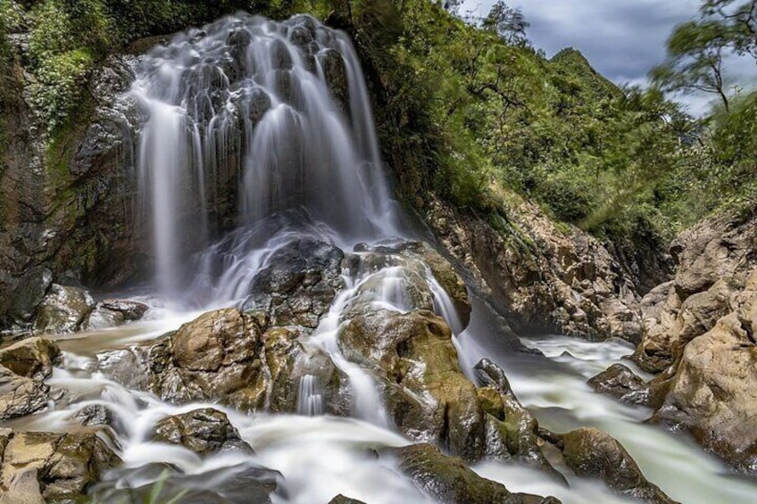 Half Day Sapa Cat Cat Explore Waterfall, Workshop, H'mong Local