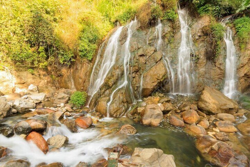 Half Day Sapa Cat Cat Explore Waterfall, Workshop, H'mong Local