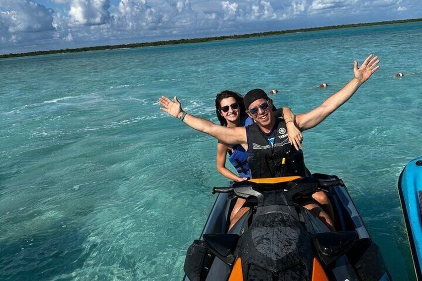 Private 8 Hours Full Day Tour at Bleus