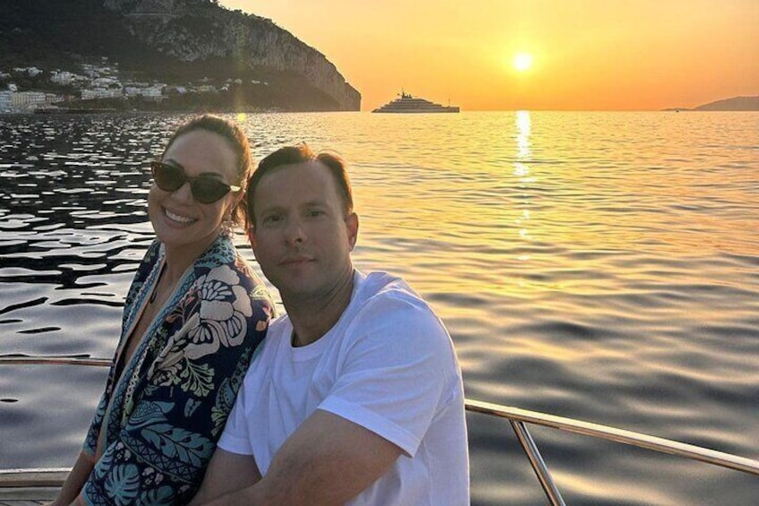 Sunset couple experience