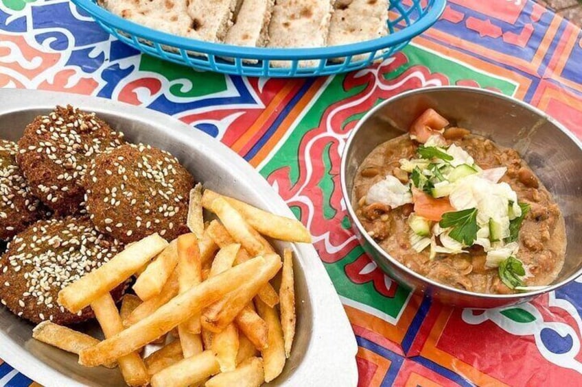 Cairo Downtown Food Tour with khan Elkhalili Market Visit
