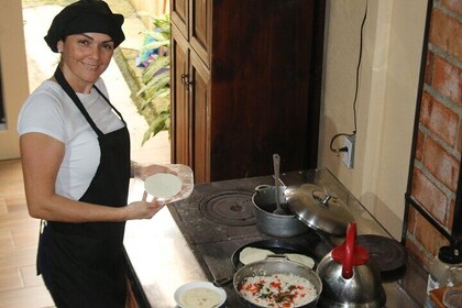 Experience the Authentic Costa Rican Cuisine in La Fortuna