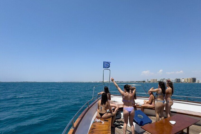 Larnaca Mini Cruise 