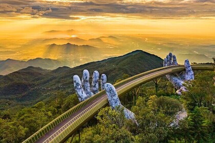 All-Inclusive Private Tour: Golden Bridge & BaNa Hills Experience