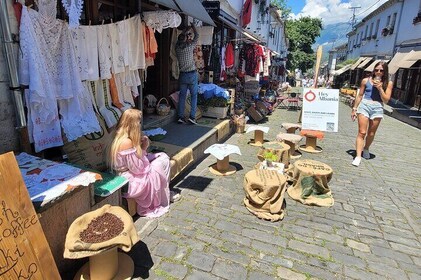 Hej Albanien : Tirana til Gjirokastër – Slot og gamle bydel