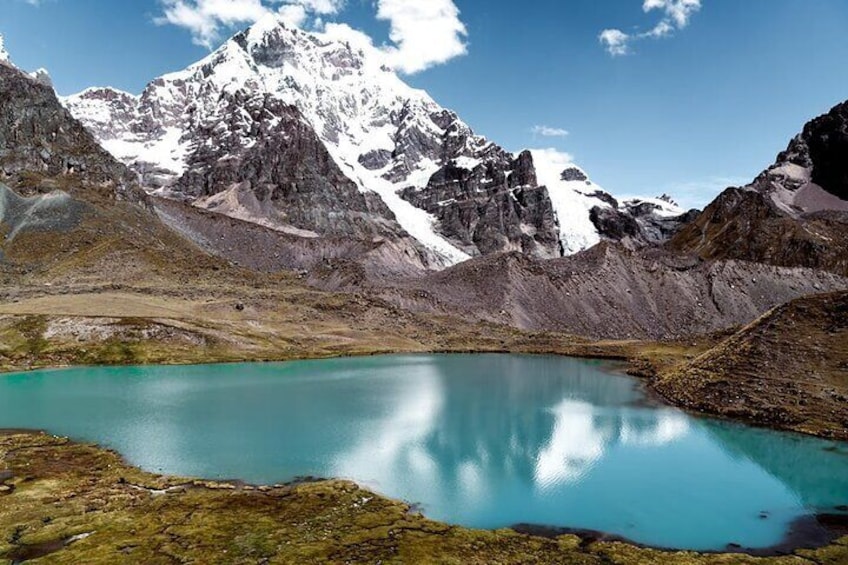Explore Ausangate 7 Lagunas Bus Tour