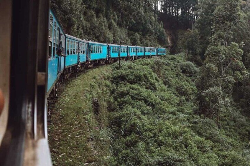 Kandy to Ella Train Tickets.