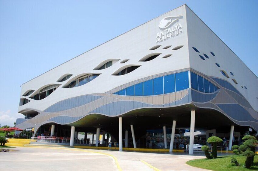 Alanya: Aquarium, Wax Museum, Snow World, Wild Park, XD Cinema