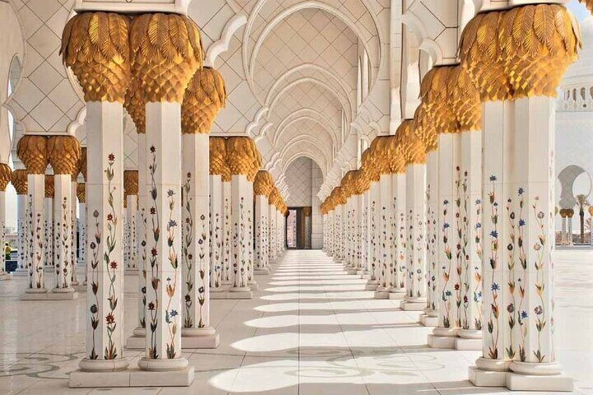 Abu Dhabi Mosque