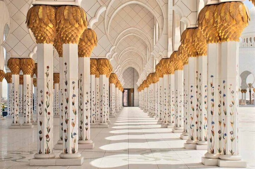Abu Dhabi Mosque