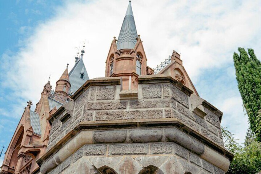 Private 7 Hour Day Trip to Drachenburg Castle from Cologne
