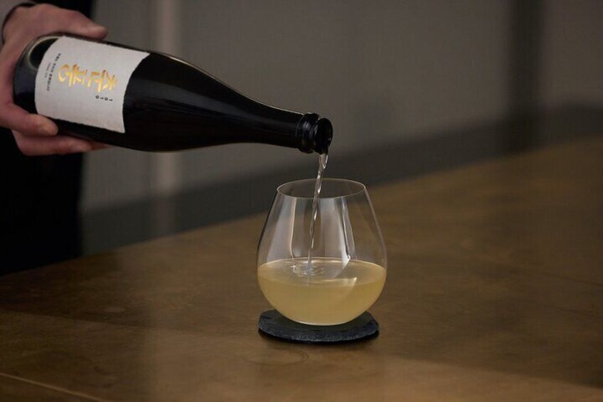 Seoul: Korean Craft Makgeolli Brewery Tour & Tasting Experience