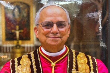 Papal Audience - Audiencia Papal - Udienza Papale