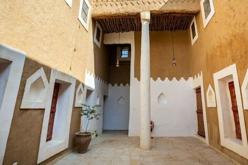 Experience Qassim’s Rich Heritage: A Full-Day Cultural Discovery