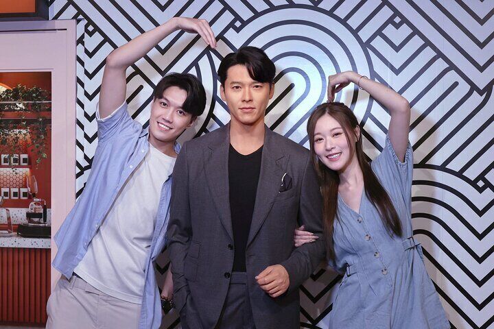 Korean superstar Hyun Bin joins Madame Tussauds Hong Kong as the newest addition to the world’s largest K-Wave zone.