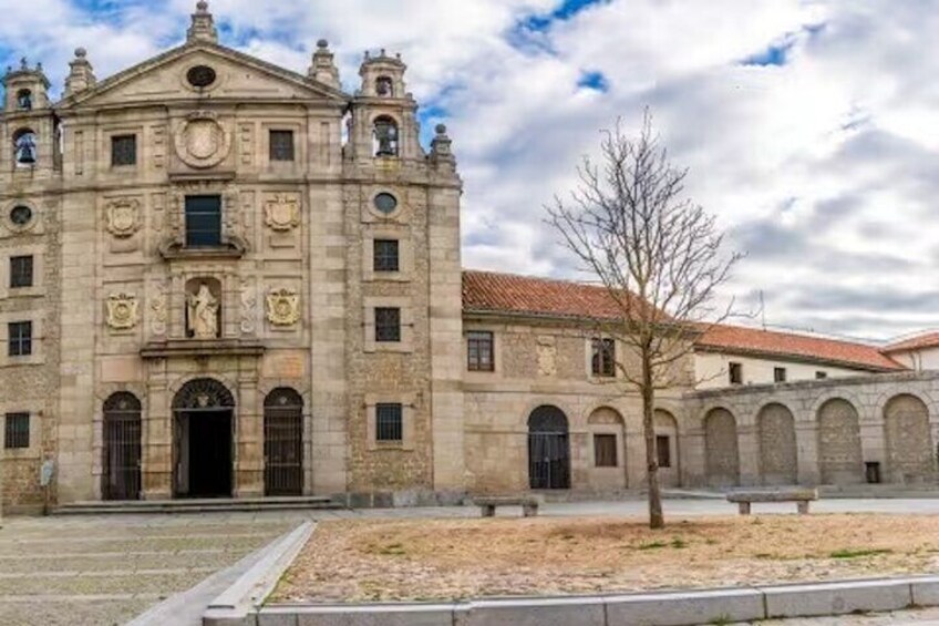 Avila Half-Day Private Tour from Madrid with hotel pick-up