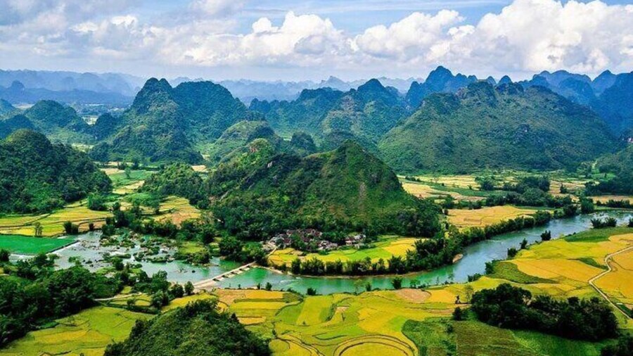 Ba Be Lake Motorbike 2Days From Cao Bang