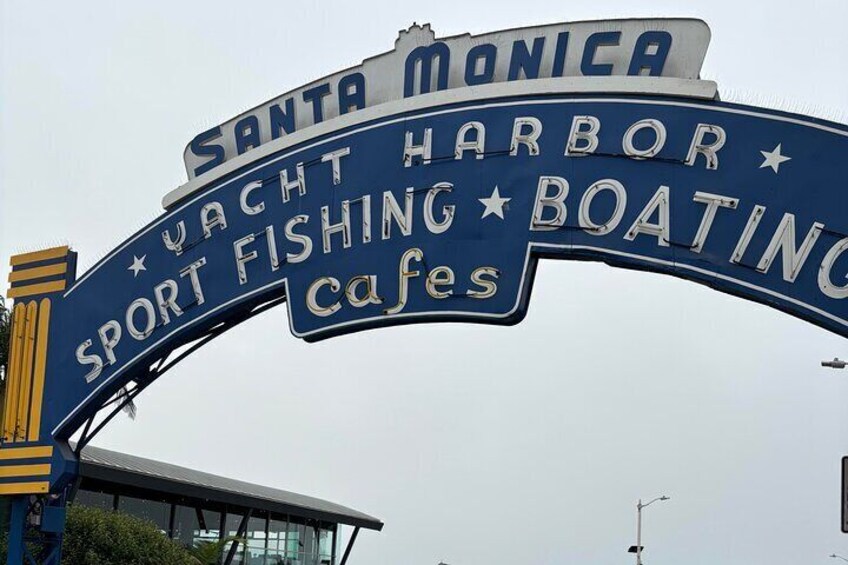 Los Angeles, Hollywood, Santa Monica Tour from Las Vegas