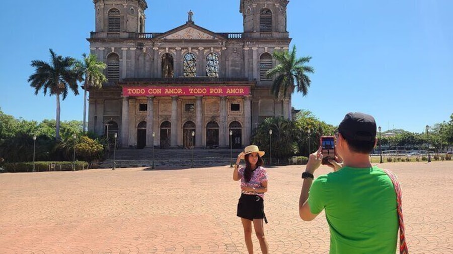 Catedral Vieja de Managua