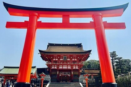 From Osaka: Arashiyama, Fushimi Inari Taisha & Nara Park Day Trip